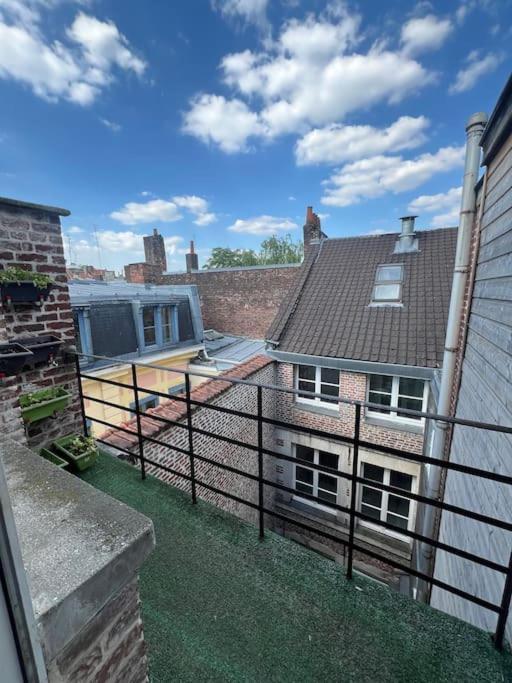 Apartament Chez Armando - Lille Centre Avec Option Parking Zewnętrze zdjęcie