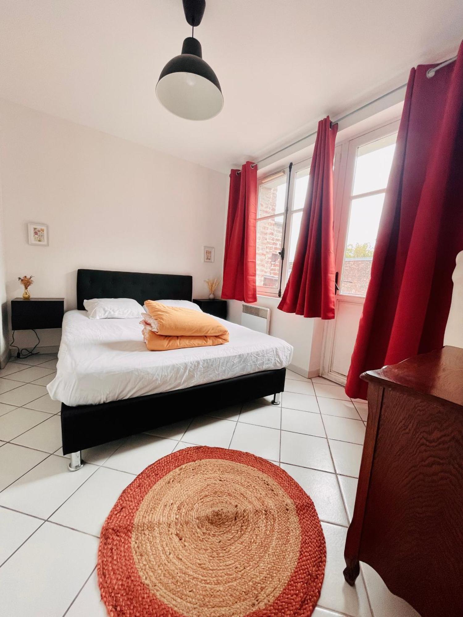 Apartament Chez Armando - Lille Centre Avec Option Parking Zewnętrze zdjęcie