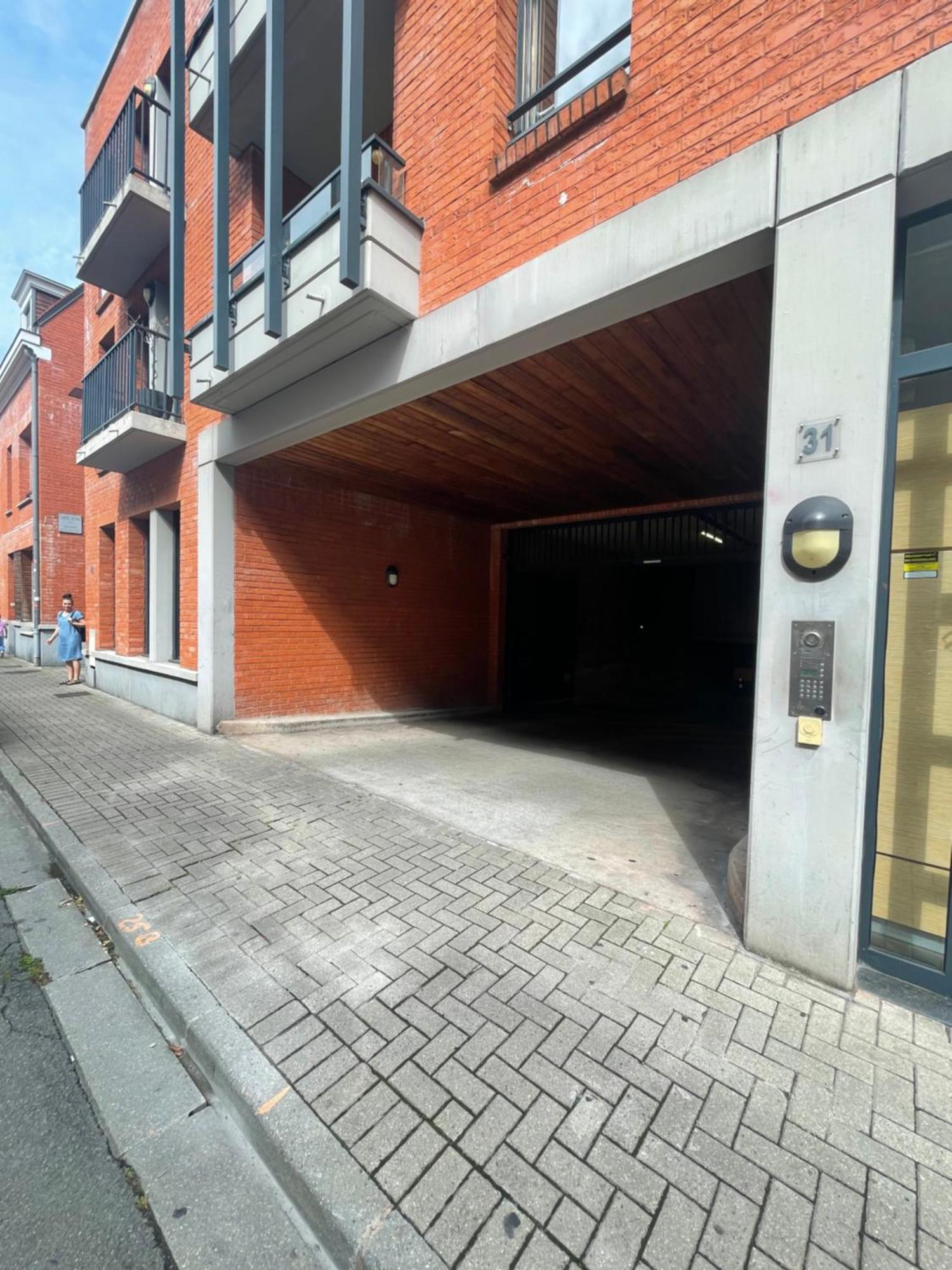 Apartament Chez Armando - Lille Centre Avec Option Parking Zewnętrze zdjęcie